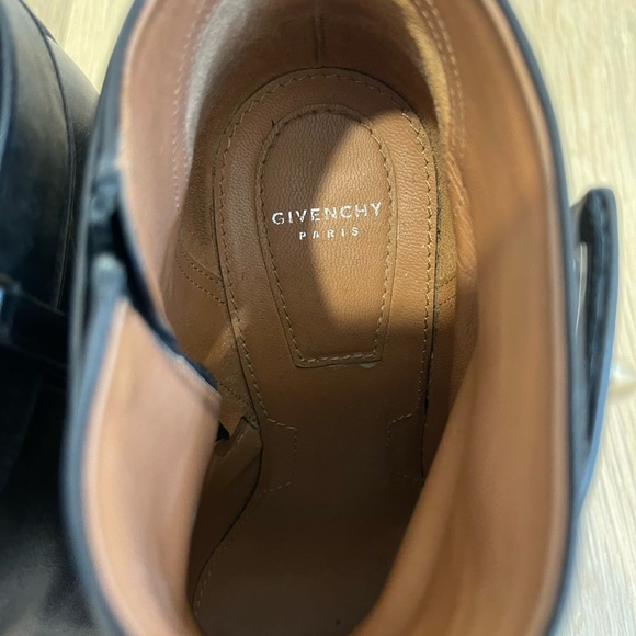 Givenchy Open Toe Shark Tooth Bootie - Picture 6 of 16